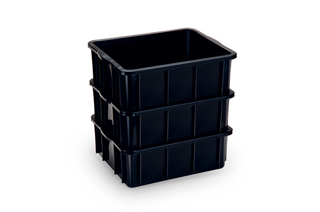 caixas empilháveis preta